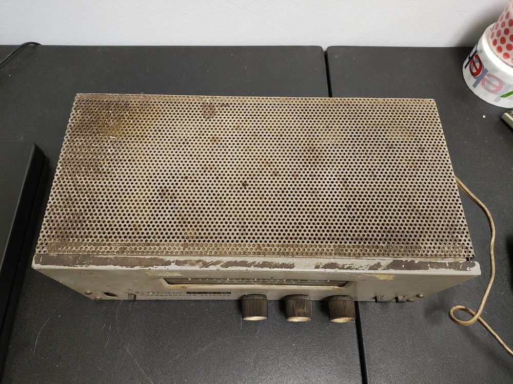 Realistic RP 30/50 Communication Receiver