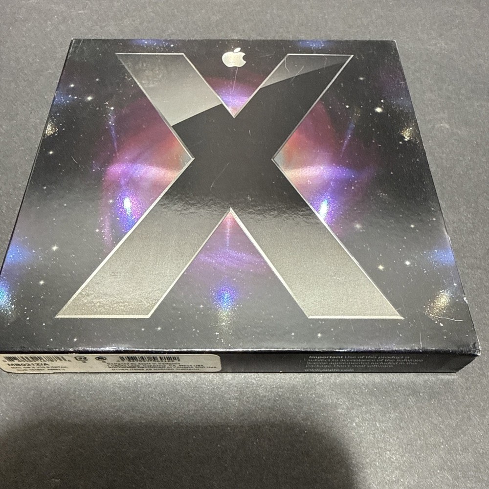 Mac OS x Leopard 10.5.4 Retail Pack Disc Version with Manual