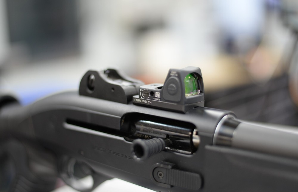 Beretta 1301 Red Dot Plate