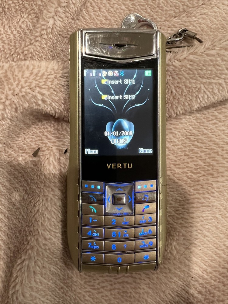VERTU ASCENT RHV-3 mobile phone