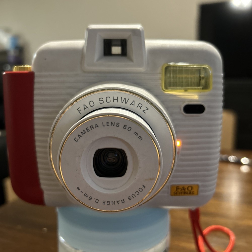 FAO Schwarz Instant Camera With Flash - 60mm Focus Range Retro Tested Works