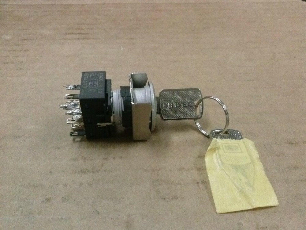 IDEC LB-T3 LB Series Key Switch