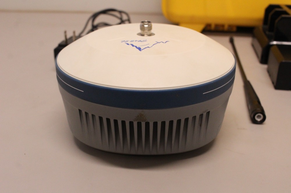 CHC iBase Base Station GNSS Receiver