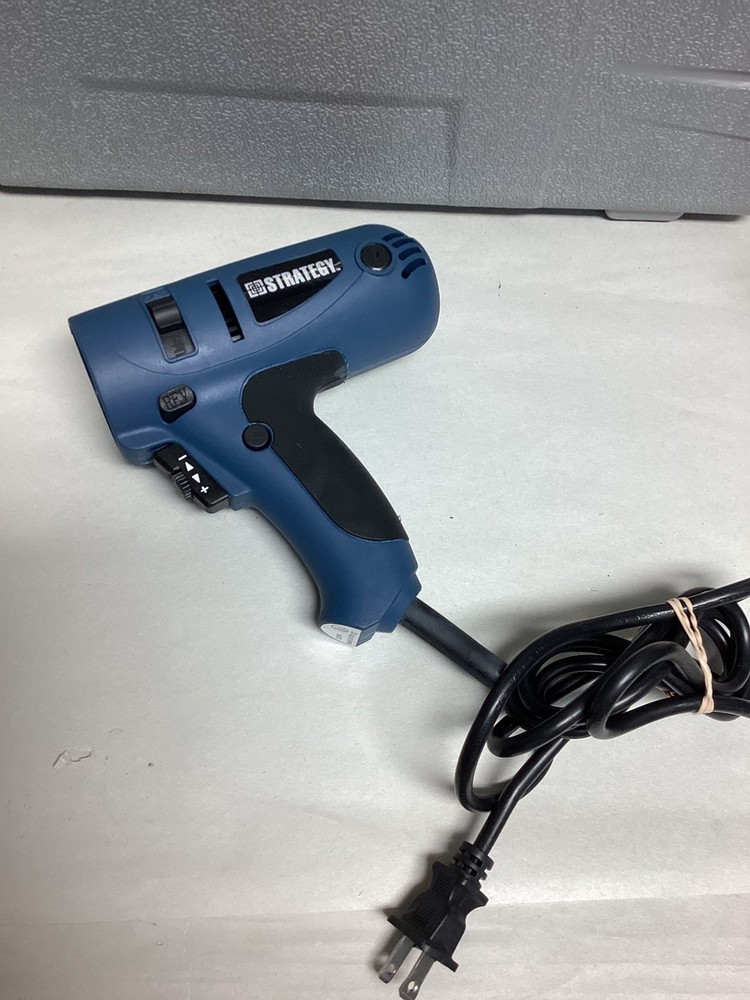 Strategy 18v 6in Combo Tool Kit.