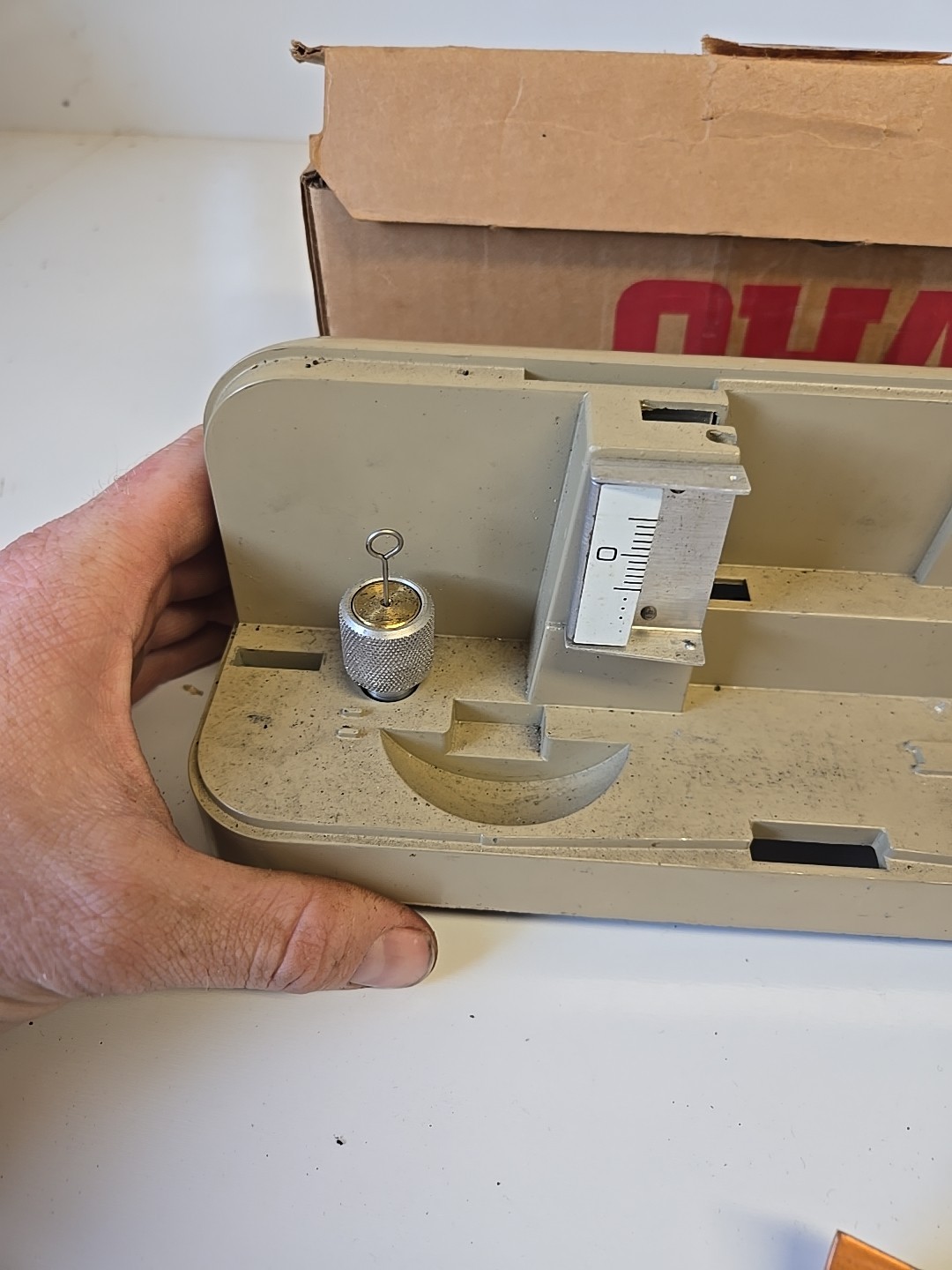 OHAUS Model 10-10 Reloading Balance Beam Scale (In Original Box)