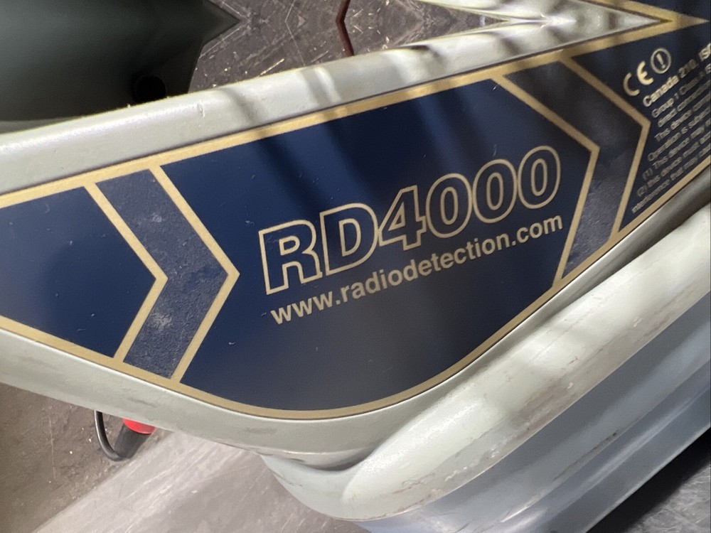 Radiodetection RD4000T10 transmitter Used Surplus