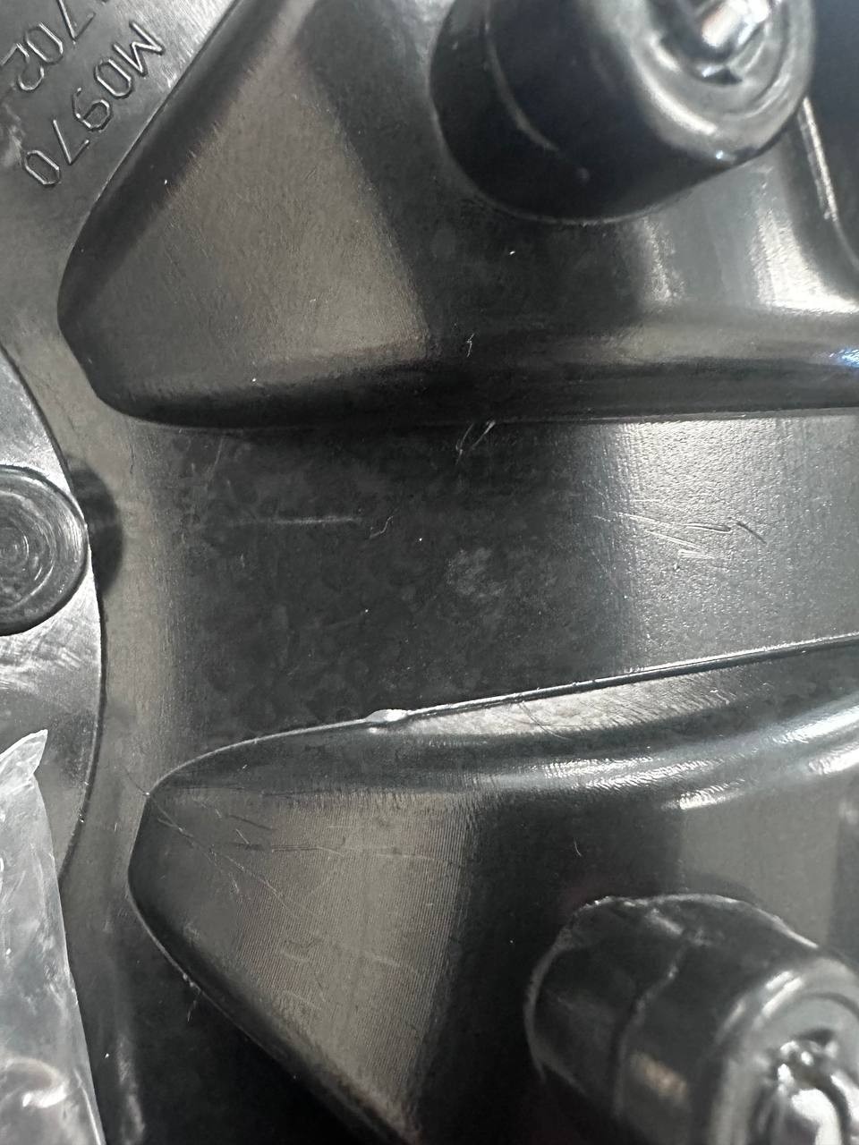 Moto Metal 4 pack MO479L214GBO Wheel Center Caps Gloss Black MO970