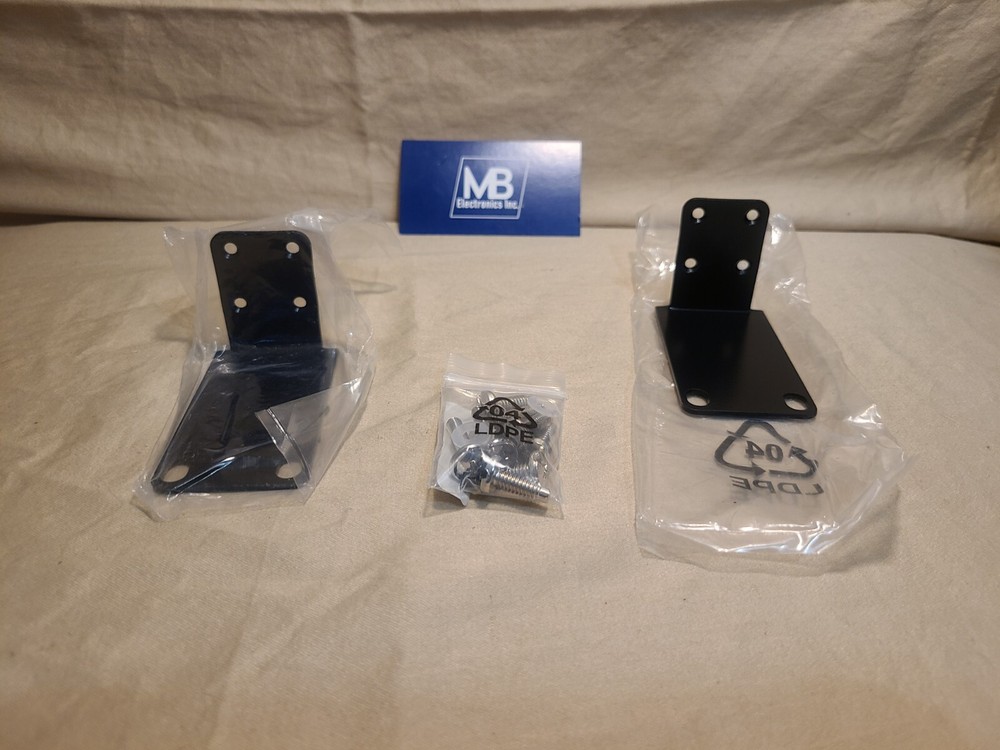 RACK MOUNT EAR BRACKETS 1U/NEW PAIR