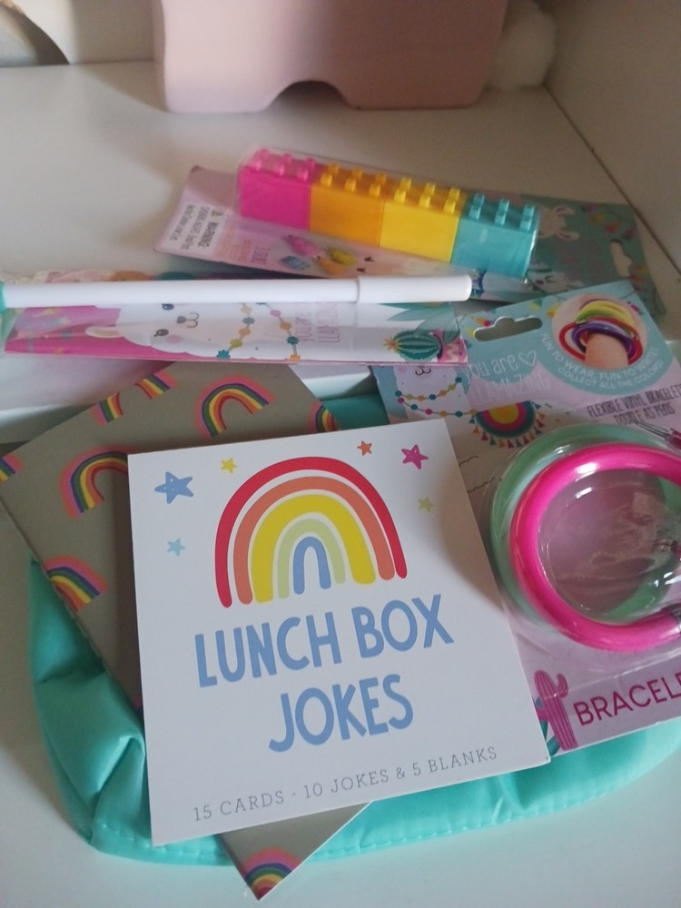 School Pens, Bag Sticky Notes Llama And Rainbow Theme