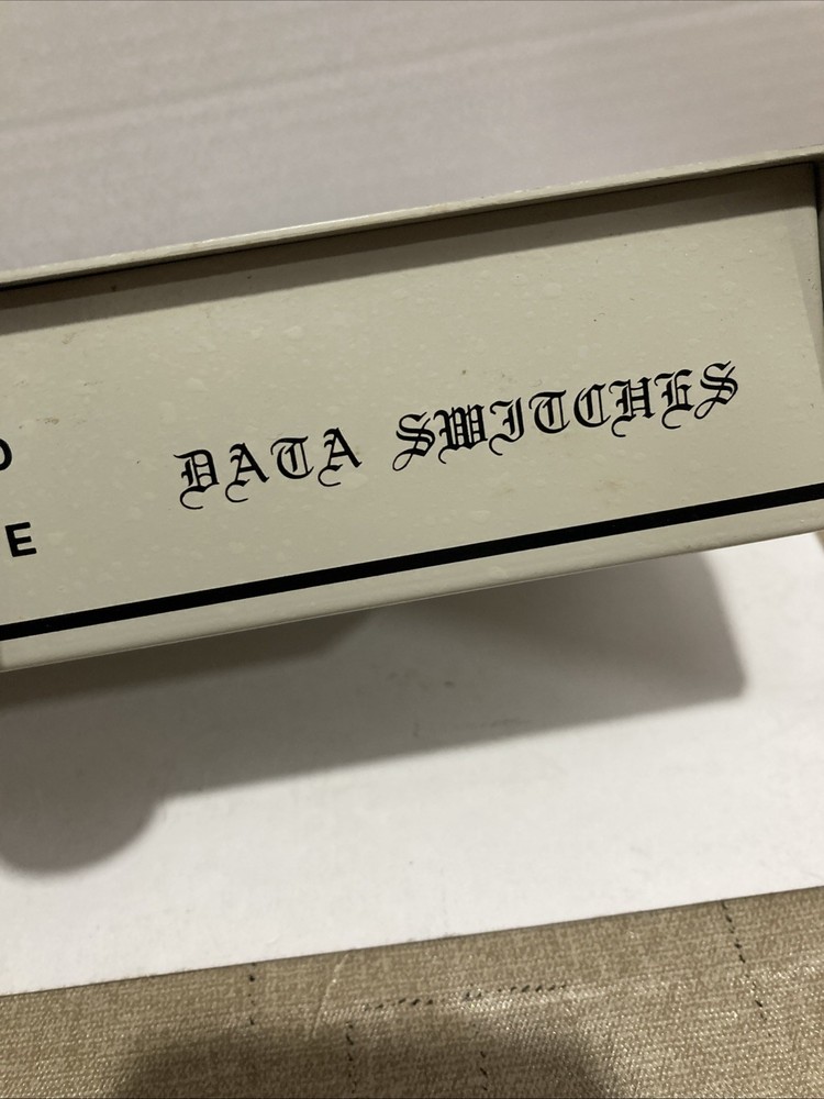 Vintage 4-Way Data Transfer Switch IBM/PC Datacom