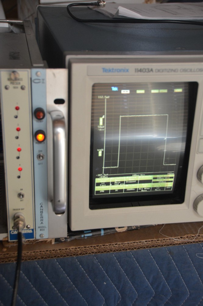 CANBERRA MODEL CSERF 1654 REFRENCE PULSER NIM BIN MODULE, EXC. COND., TESTED