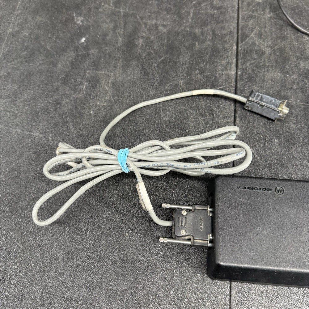 Motorola RLN4008E Programming Radio Interface Box w/ Cables