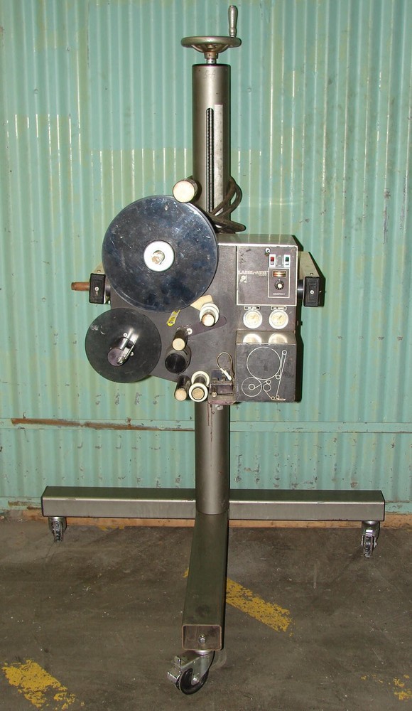 Label-Aire Model 2111 Pressure Sensitive Spot Labeler Used