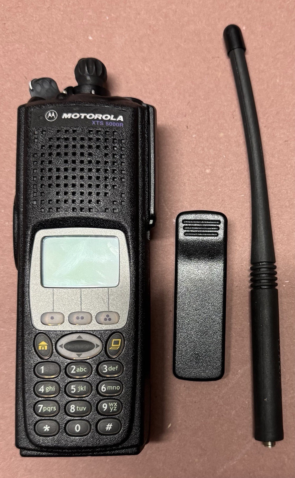 Motorola XTS5000R III VHF 136-174MHz  P25 Radio AES-256  KEG3 H18KEH9PW7AN *NEW*