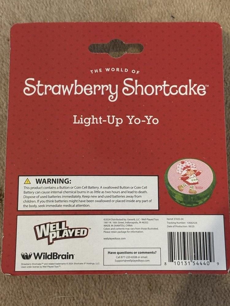 NEW, Strawberry Shortcake Light Up Yo-Yo