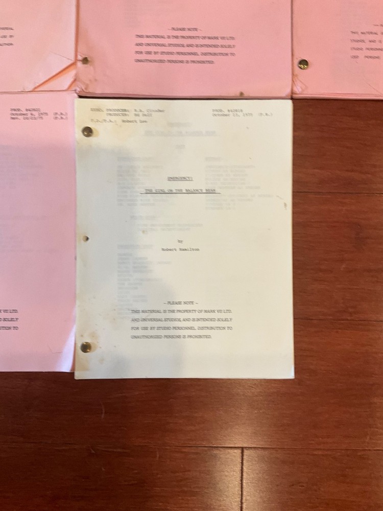 Original EMERGENCY scripts *choose 3* Randolph Mantooth - Kevin Tighe