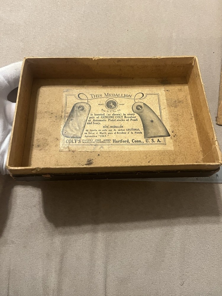 POOR CONDITION Colt Pre War Box