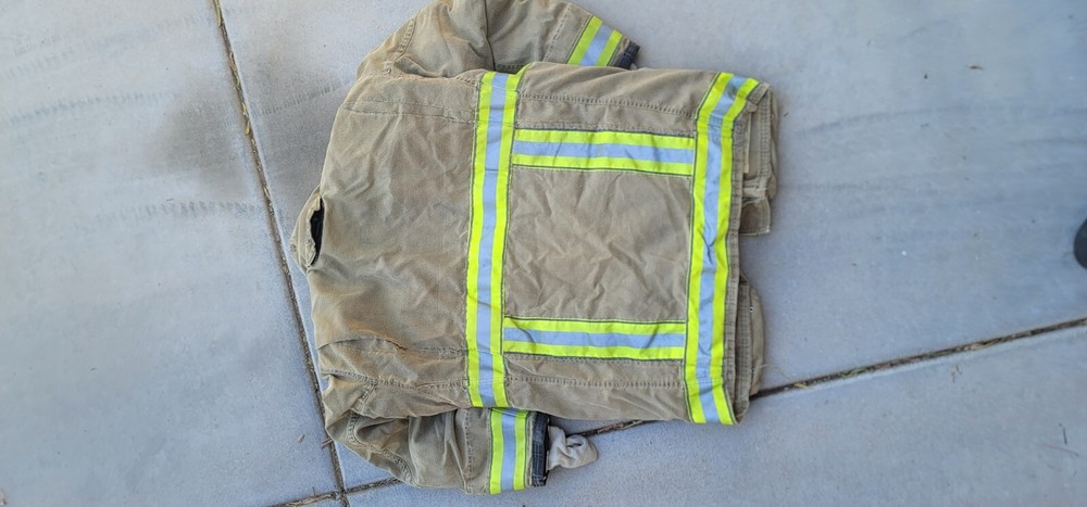 2016 Globe Gxtream 3.0 Turnout Jacket 48 35 kombat flex shell