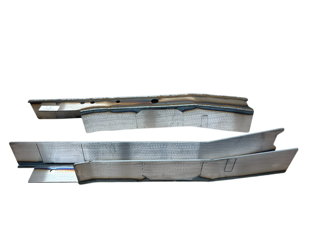 Toyota Sequoia Rear Frame Section 01–07 | SET