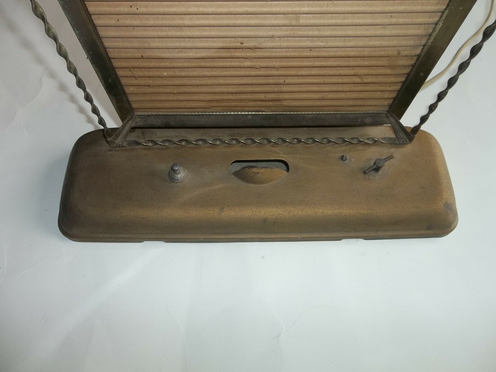 OLD FRAME WITH LIGHT & MUSIC BOX 1940'S