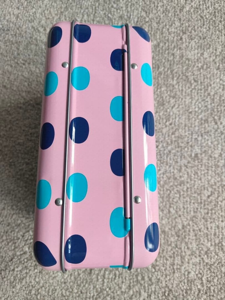 [Retro] Dot pattern back type tin can