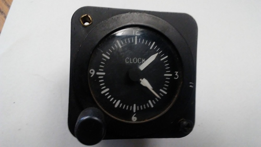 P/N: C664508-0101, Cessna Clock Indicator