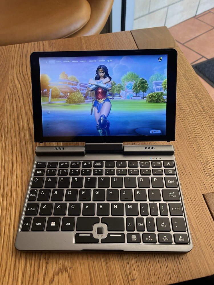 Mini Ultrabook