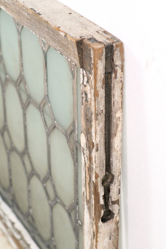 Antique Frosted Diamond Leaded Pine Frame Window