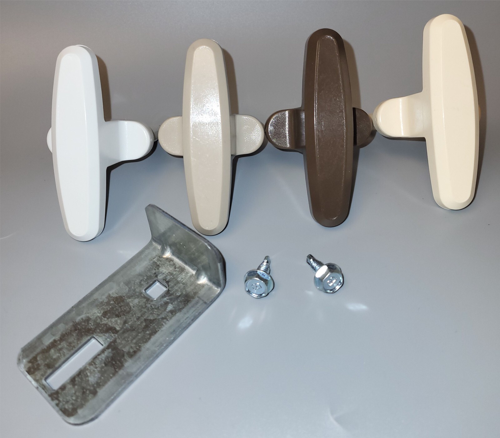 Clopay Garage Door Lift Handle With or Without Installation Hardware