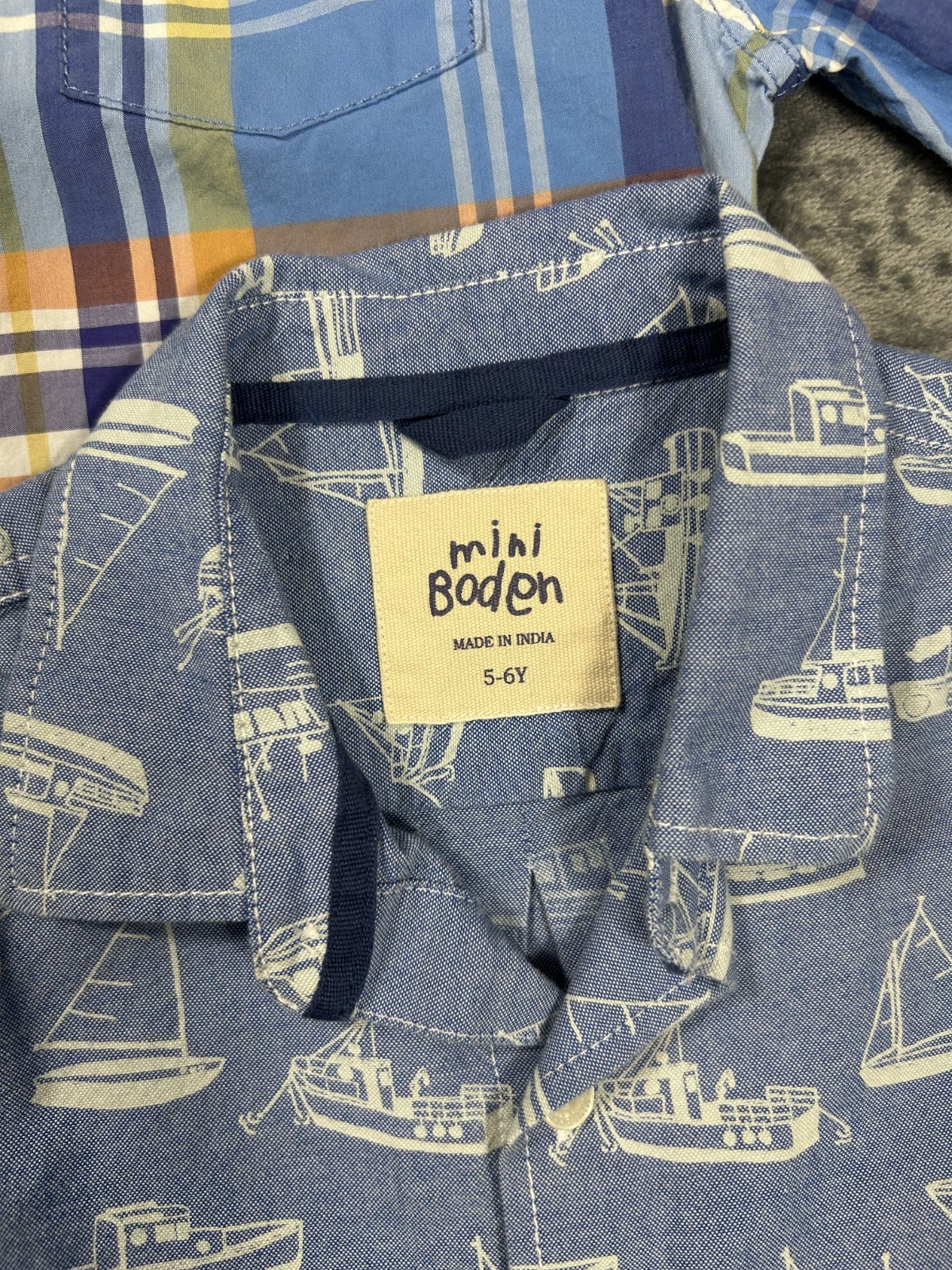 Mini Boden Button Up Shirt 5-6 Y EUC LOT of 2 Blue Plaid and Sailboats