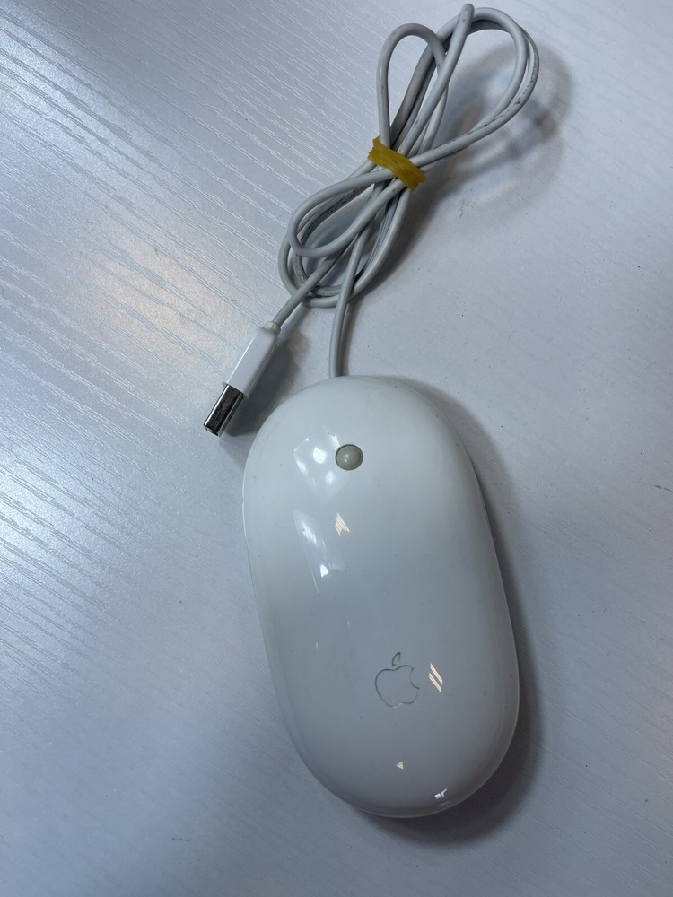 Apple Wired Mighty Mouse A1152