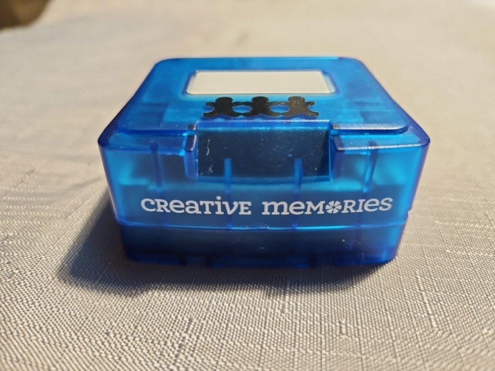 Creative Memories - Border Maker Cartridge - GINGERBREAD CHAIN - used