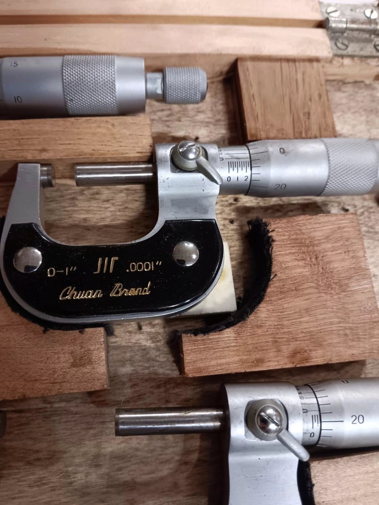 precision micrometer set. Very good condition