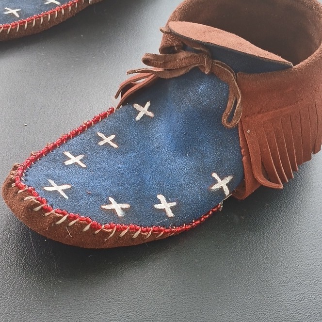 PowWow Regalia - Cowhide Leather Moccasins with Fringe and Edge Beading