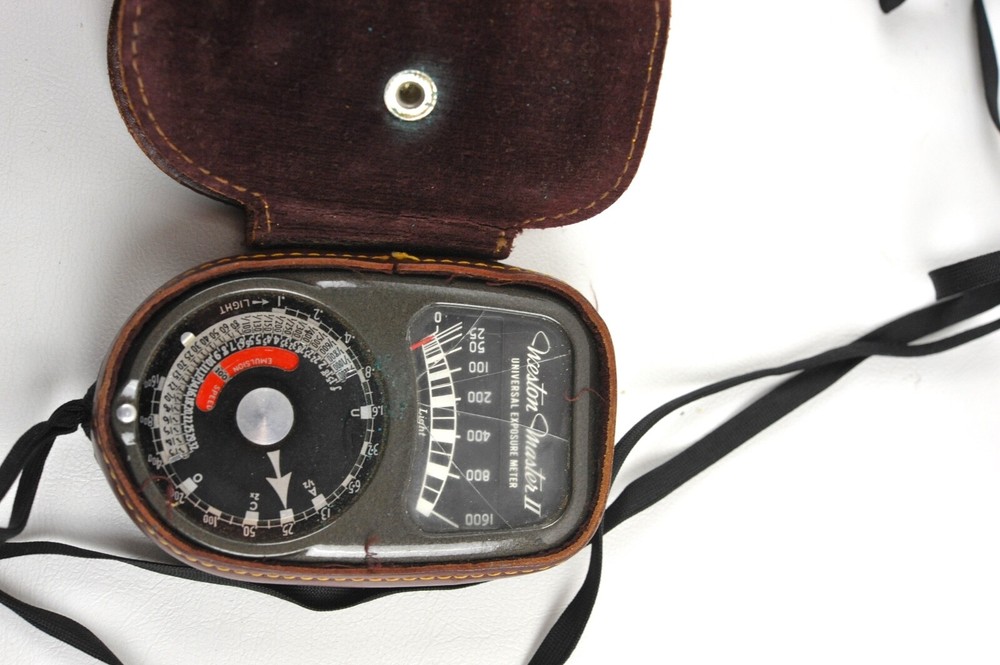 Weston Master II Exposure Light Meter in Case & Instructions