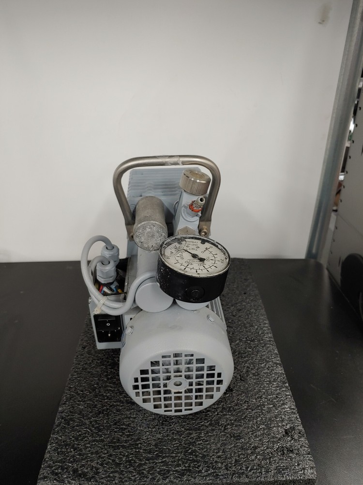 VACUUBRAND ME 2SI Diaphragm Pump