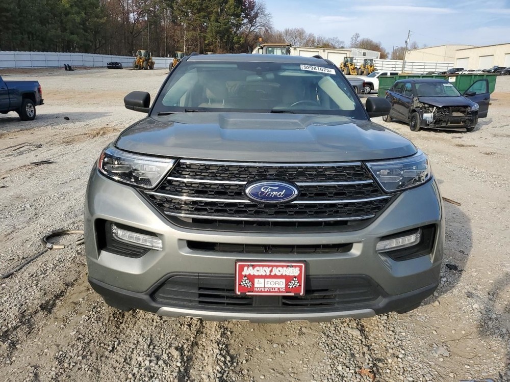 Fuse Box Engine Base With Tow Package Fits 20-24 EXPLORER 4947099