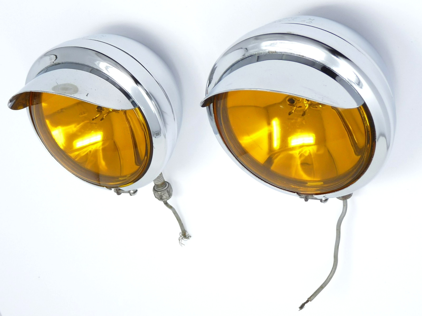 VINTAGE HARLEY DAVIDSON GUIDE 62 PANHEAD AUXILIARY FOG PASSING SPOT LAMPS LIGHTS