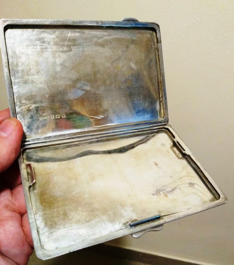 Sterling Silver cigarette case assayed for Birmingham 1936 in good condition.