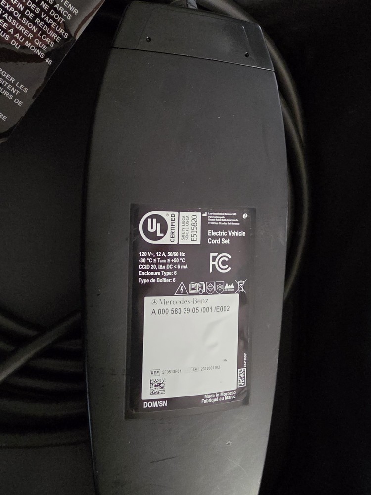 Mercedes-Benz Mobile Flex Charging Cable