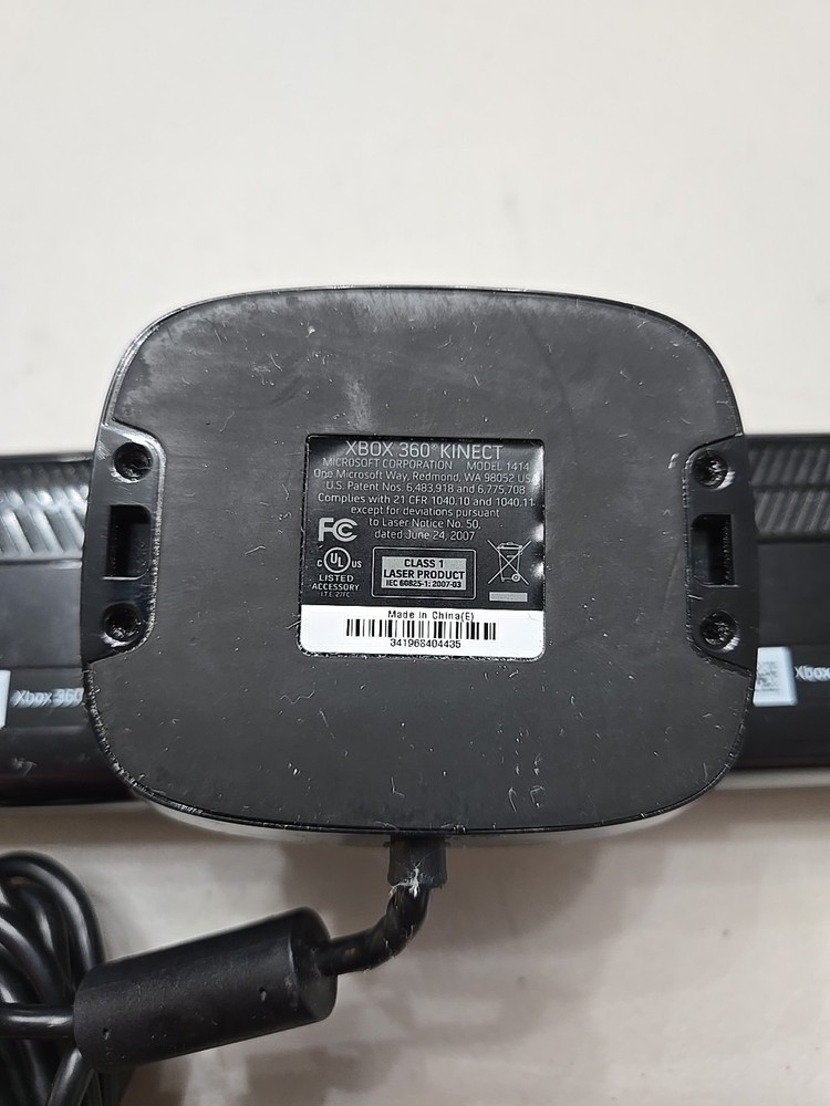 Microsoft Model 1414 Xbox 360 Kinect Sensor Bar Camera Only - Black Not Tested