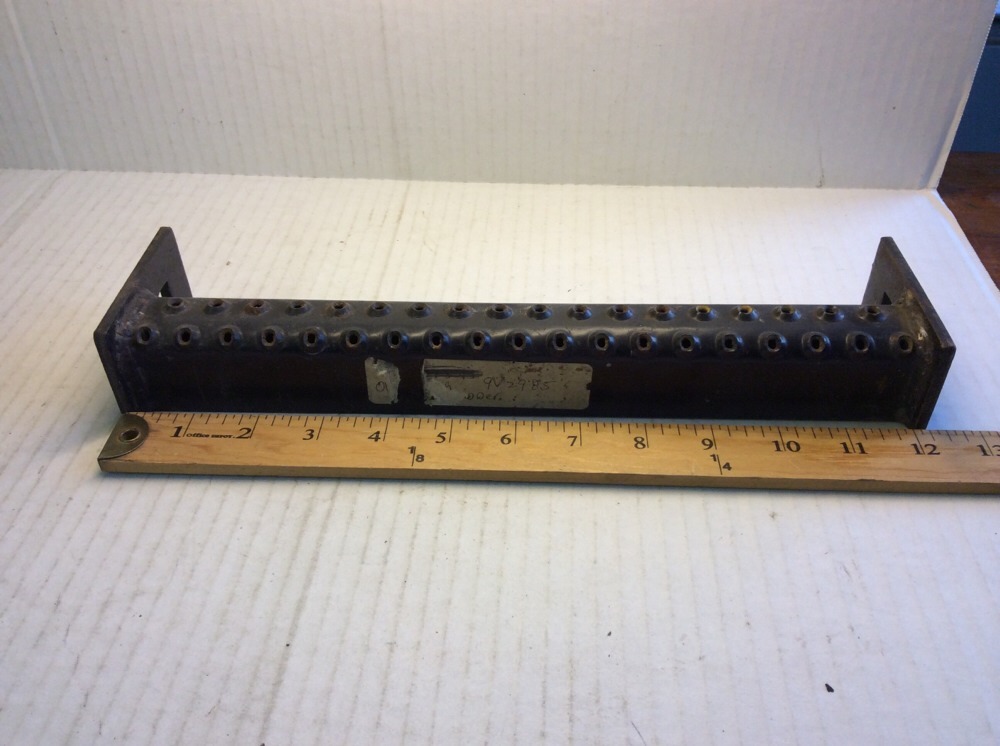9V2985 CAT -Black step