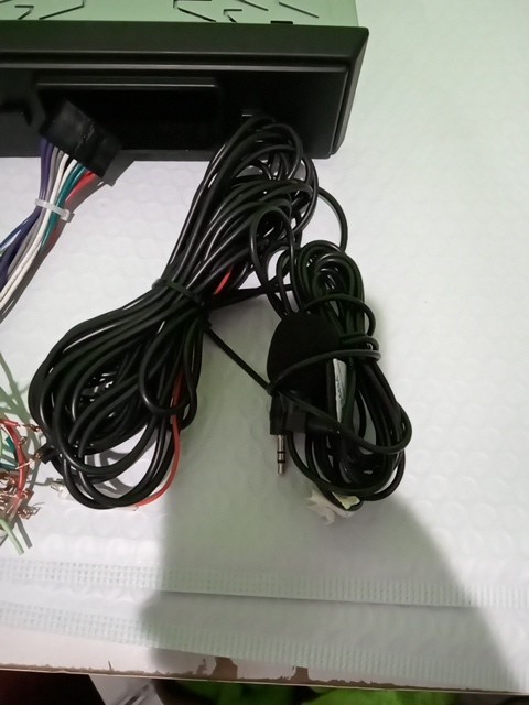 BOSS Audio Systems BVCP9700A-CFL Car Stereo System - Apple CarPlay, Android Auto