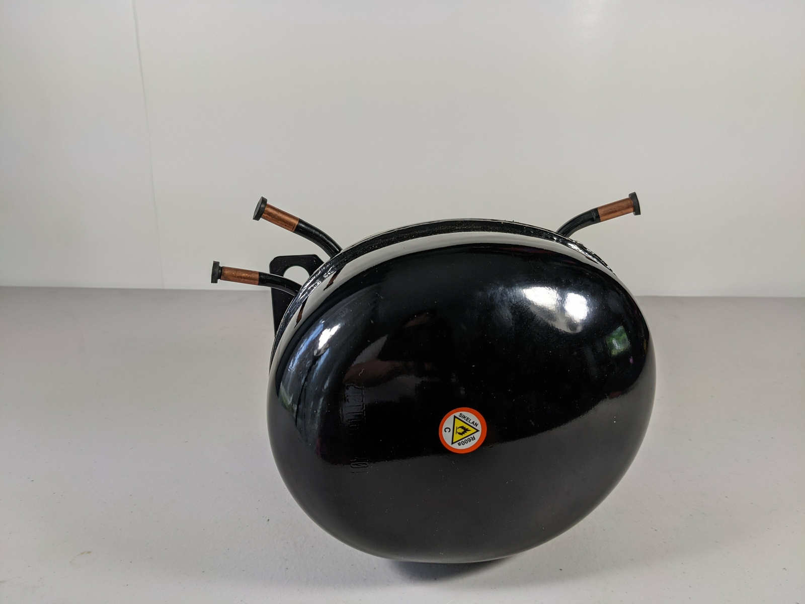 Sikelan QD110Y11G Refrigeration Compressor 1/4HP 751BTU 110-120V R600a LBP