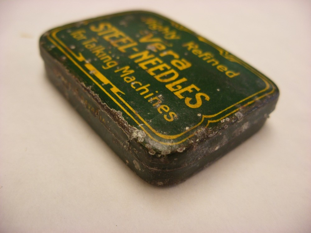 Phonograph Gramophone Needle Tin - Vera - Empty