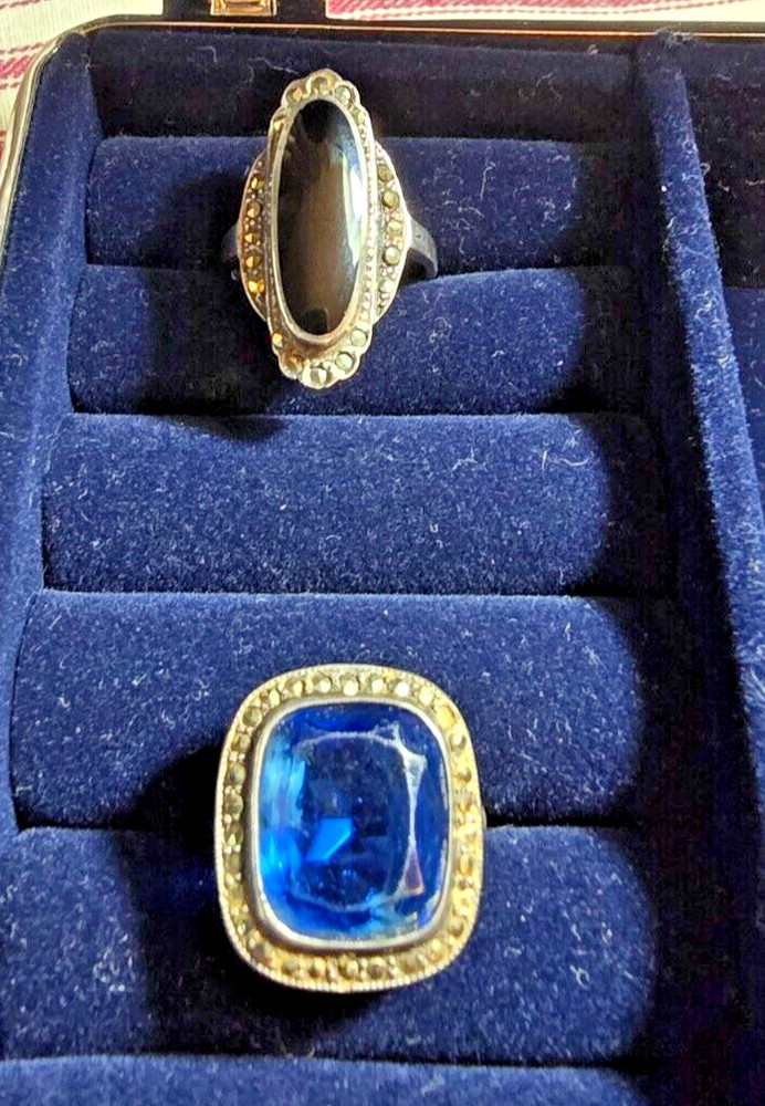 2 VINTAGE SILVER RINGS