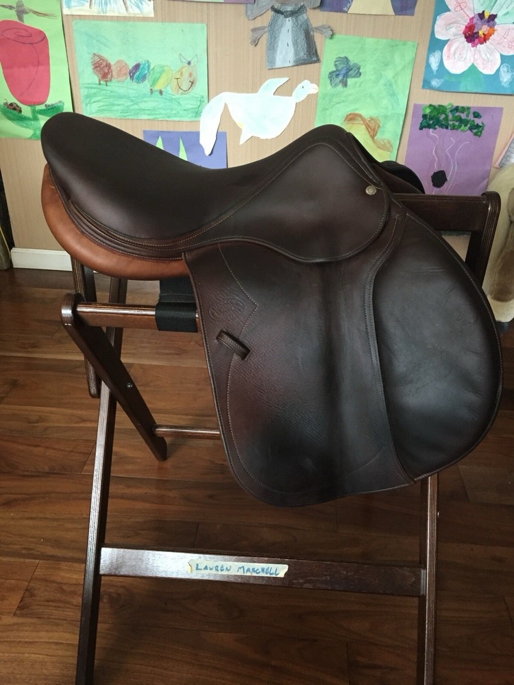 17” Devoucoux Biarritz Saddle