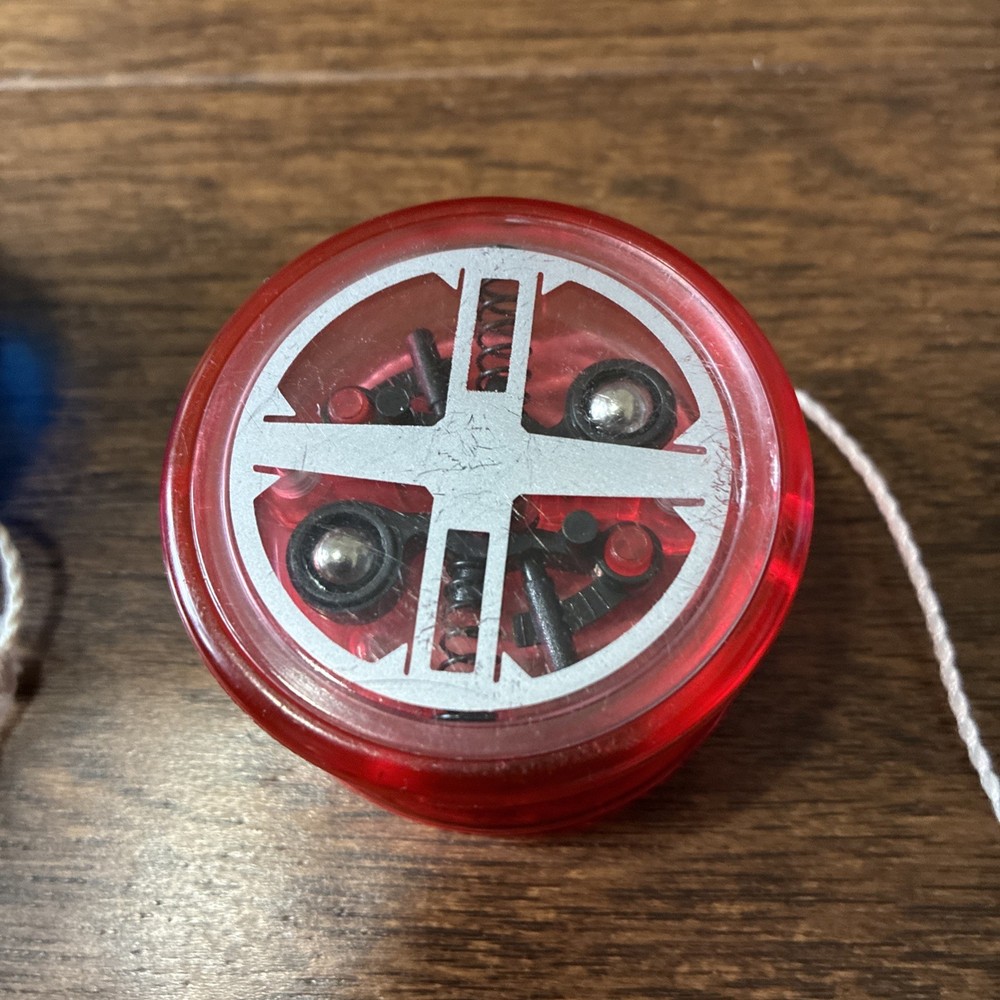 Duncan Toys Reflex Auto Return Red Yo-Yo, Beginner String Trick Yo-Yo + BONUS!