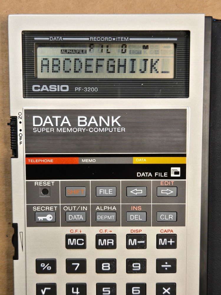 Casio PF-3200 DATA BANK Super Memory Computer / Calculator MINT in Box Works