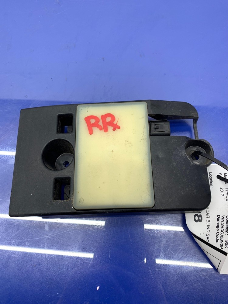 2017 - 2020 JAGUAR F-PACE REAR RIGHT RADAR BLIND SPOT UNIT CONTROL MODULE